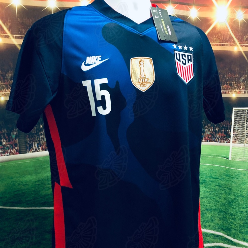 🚨 2020 USA Megan Rapinoe #15 Men’s Soccer Jersey - Picture 8 of 8